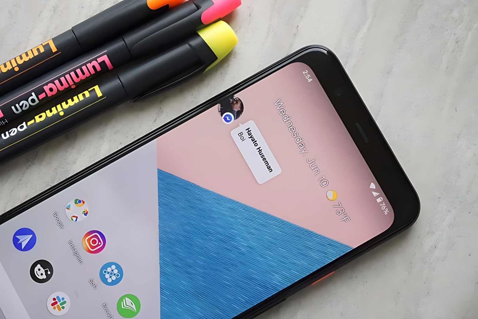 Bong bóng chat Messenger trên iPhone khác biệt với Android