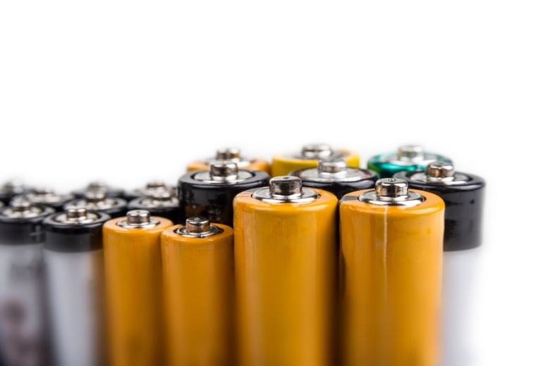 Dấu hiệu nhận biết pin đã qua sử dụng