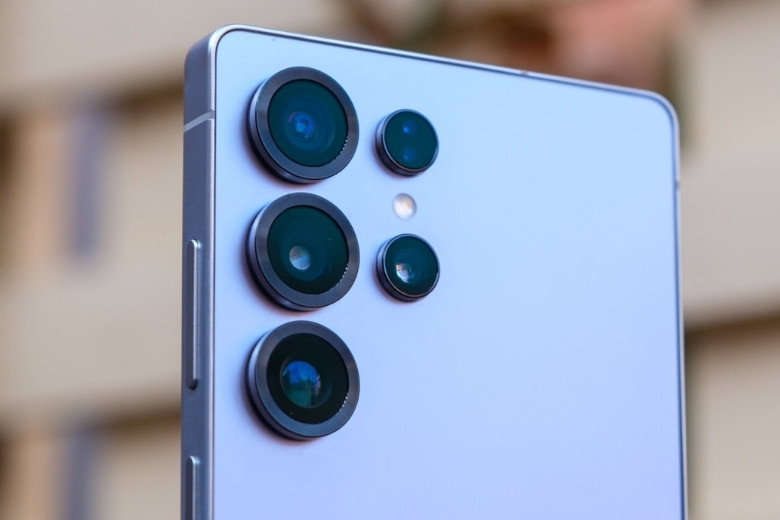 Các yếu tố ảnh hưởng đến giá bán Samsung Galaxy S26